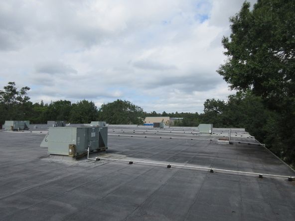In the News Inc. Industrial Manuf. Flex Building: 8517 Sunstate St, Tampa, FL 33634